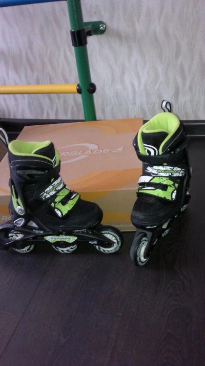Лот: 5177743. Фото: 1. Ролики детские "Rollerblade",р... Детские автокресла
