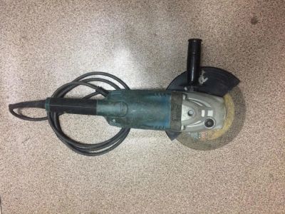 Лот: 9759230. Фото: 1. Продам болгарку Makita GA 9020... Электроинструмент