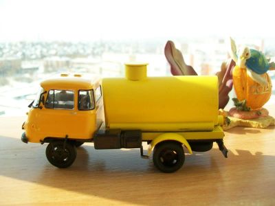 Лот: 5187503. Фото: 1. ..Автомастерская 1/43..Robur LD3000... Автомоделизм