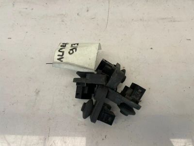 Лот: 24766815. Фото: 1. концевик двери Nissan Almera G15. Двигатель и элементы двигателя