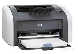 Лот: 1523706. Фото: 1. Продам лазерный принтер HP LJ1012... Лазерные принтеры