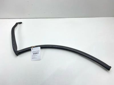 Лот: 24774613. Фото: 1. Уплотнитель Porsche Cayenne 2005... Кузов