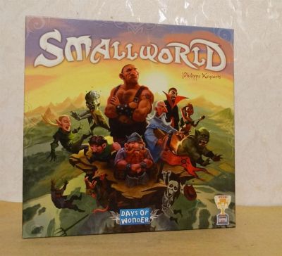 Лот: 3346018. Фото: 1. Настольная игра Smallworld «Маленький... Детские настольные игры