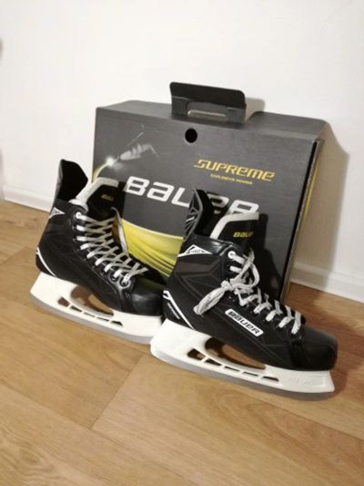 Лот: 10876625. Фото: 1. Коньки хоккейные Bauer S140 Sr. Коньки
