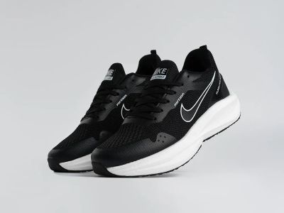 Лот: 25357727. Фото: 1. Кроссовки Nike. Кеды, кроссовки, слипоны