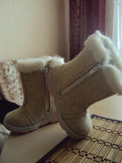 Лот: 3186211. Фото: 1. валенки. Валенки, угги, унты