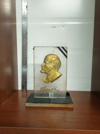 Лот: 21325532. Фото: 1. Ленин оргстекло. Предметы интерьера и быта