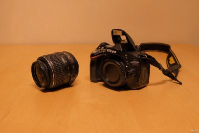 Лот: 13709022. Фото: 1. Фотоаппарат Nikon D5100 с объективом... Цифровые зеркальные