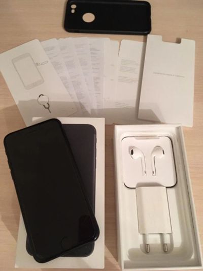 Лот: 13883776. Фото: 1. iphone 7 32Gb Оригинал. Смартфоны