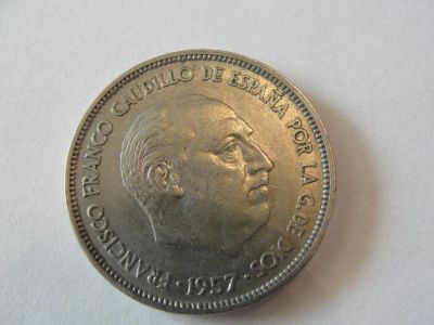 Лот: 4928088. Фото: 1. Испания, 25 песет, 1957. Европа