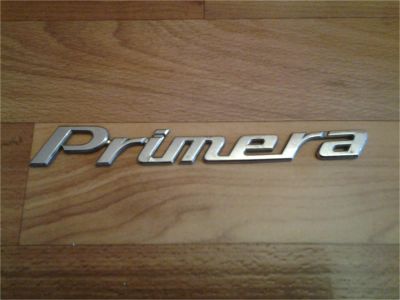 Лот: 10573314. Фото: 1. Эмблема Багажника Nissan Primera. Кузов