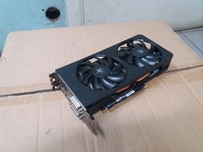 Лот: 20839627. Фото: 1. AMD Radeon R9 270 1024SP,2GB,GDDR... Видеокарты