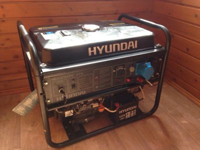 Лот: 11533557. Фото: 1. Генератор бензиновый Hyundai HHY... Бензо-, мотоинструмент