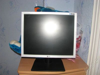Лот: 246256. Фото: 1. Монитор ЖК 17'' LG FLATRON L1719S. ЖК-мониторы