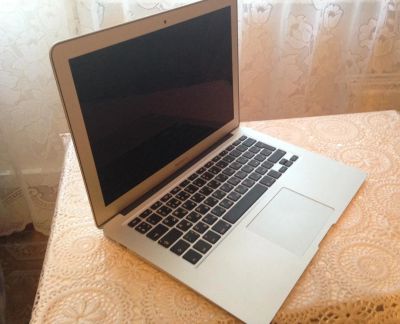 Лот: 4274177. Фото: 1. Apple MacBook Air MD231RU/A. Ноутбуки