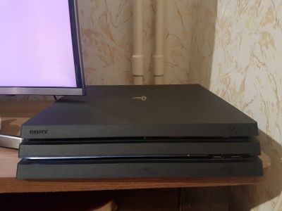 Лот: 11686627. Фото: 1. playstation 4 pro. Игры для консолей
