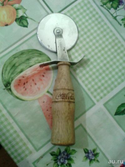 Лот: 10753305. Фото: 1. Нож круглый Coca-Cola для пиццы. Столовые приборы, ножи