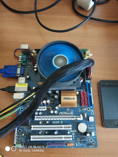 Лот: 15588158. Фото: 1. Asrock N68-S ( socket AM2 AM3... Материнские платы