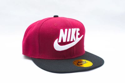 Лот: 7393583. Фото: 1. Бейсболка Nike 4. Головные уборы