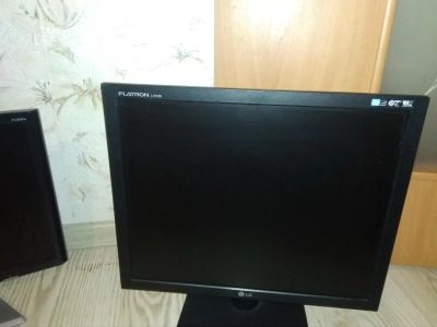 Лот: 11453580. Фото: 1. Монитор LG Flatron L1919S. ЖК-мониторы