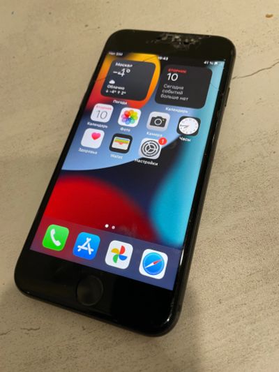 Лот: 19918268. Фото: 1. iPhone 8 64GB. Смартфоны