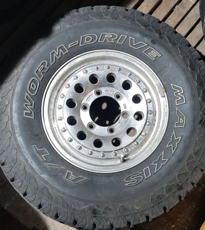 Лот: 19709277. Фото: 1. Колеса Maxxis A/T Worm-Drive 31... Шины