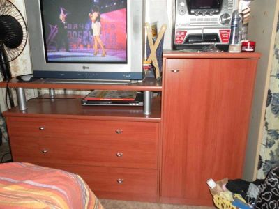 Лот: 1068455. Фото: 1. Тумба TV+тумба с полками тел.89082182778. Стойки и тумбы для аппаратуры