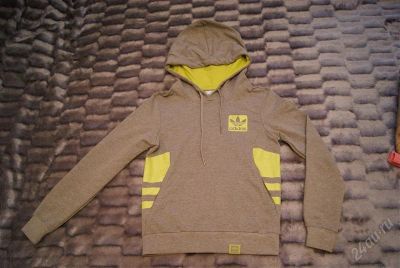 Лот: 2311558. Фото: 1. спортивная кофта adidas. Другое (спортивные товары)