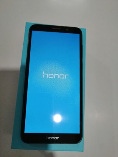 Лот: 15440875. Фото: 1. Смартфон Honor 7A (0402-14). Смартфоны