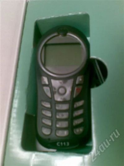 Лот: 289419. Фото: 1. motorolla c113 новая. Кнопочные мобильные телефоны