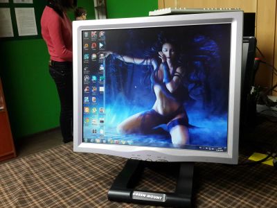 Лот: 5394384. Фото: 1. Монитор 17" Green Mount gm-17... ЖК-мониторы