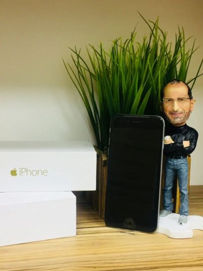 Лот: 11769894. Фото: 1. iPhone 6 32 GB. Смартфоны
