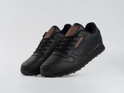 Лот: 25322654. Фото: 1. Кроссовки Reebok Classic. Кеды, кроссовки, слипоны
