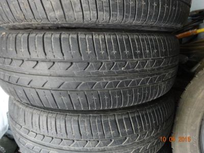 Лот: 5240290. Фото: 1. Шины на дисках с колпаками. Шины на дисках
