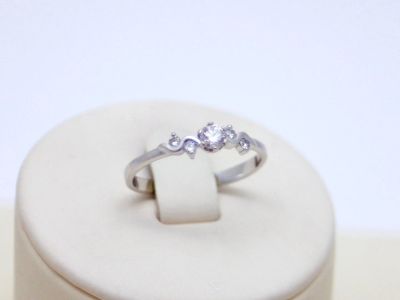 Лот: 12745154. Фото: 1. ЗОЛОТОЕ КОЛЬЦО С БРИЛЛИАНТАМИ... Кольца, перстни