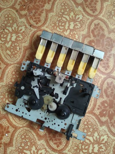 Лот: 19921714. Фото: 1. Механизм управления (кассетный... Запчасти для телевизоров, видеотехники, аудиотехники