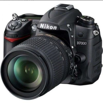 Лот: 19353695. Фото: 1. Зеркальный фотоаппарат Nikon d7000. Цифровые зеркальные