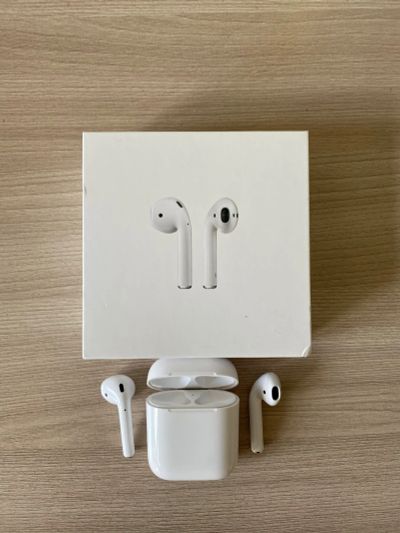 Лот: 16016253. Фото: 1. AirPods 1-го поколения. Красноярск