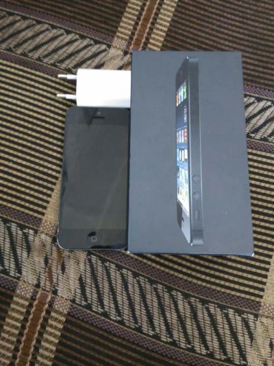 Лот: 7667332. Фото: 1. Продам iPhone 5 (обмен на meizu... Смартфоны