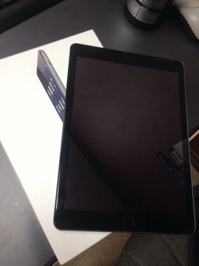 Лот: 6212843. Фото: 1. Apple iPad Air 16gb Wi-Fi + Cellular... Планшеты