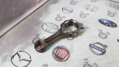 Лот: 23587842. Фото: 1. Шатун Nissan Navara TD25Ti 121000W801. Двигатель и элементы двигателя