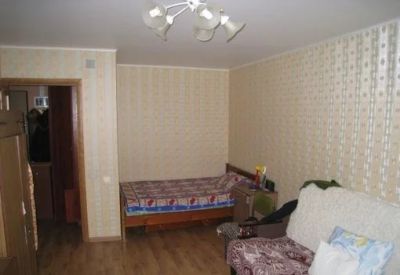 Лот: 4916551. Фото: 1. Сдам 1 комн, новый дом, пустая... Квартиры, студии