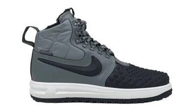 Лот: 21118749. Фото: 1. Кроссовки Nike Lunar Force 1 Duckboot... Кеды, кроссовки, слипоны