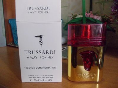 Лот: 15604293. Фото: 1. Trussardi A Way for Her 100мл... Женская парфюмерия