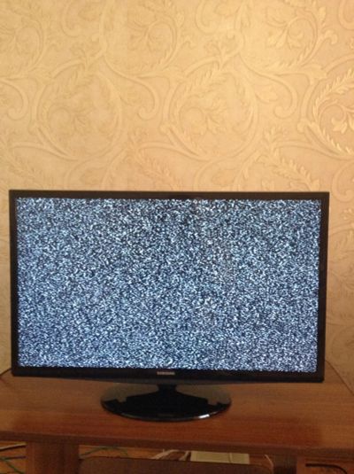 Лот: 6394415. Фото: 1. Телевизор Samsung LT. Телевизоры