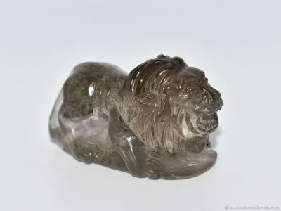 Лот: 20422915. Фото: 1. 133.07 ct. Лев из дымчатого кварца... Драгоценные и поделочные камни