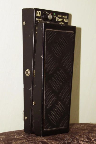 Лот: 11297433. Фото: 1. Artec Wah apw-5 (Читаем описание... Гитарные эффекты и комбоусилители