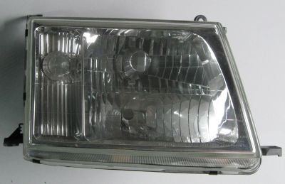 Лот: 20934182. Фото: 1. Фара правая toyota. Оптика и освещение