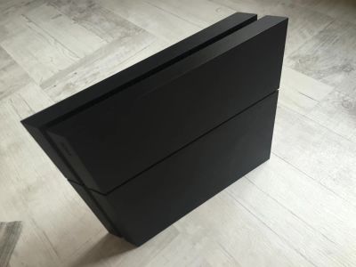 Лот: 7638114. Фото: 1. Продам Ps4 PlayStation4 500 гигов... Игровые приставки, консоли