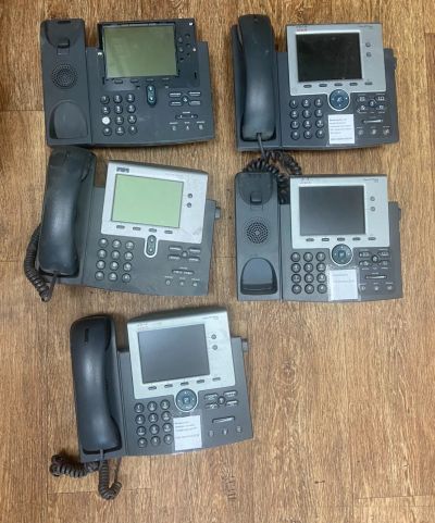 Лот: 19953685. Фото: 1. 5 неисправных IP телефонов Cisco... SIP, Видео-телефоны